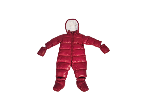 Down or polyester filled garments