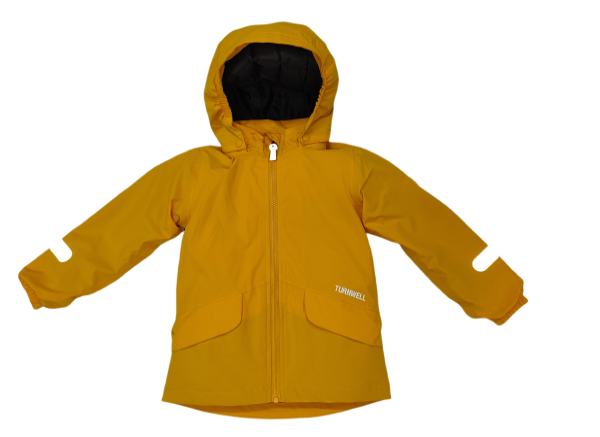 All seasons casual wear