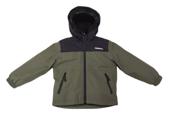 All seasons casual wear