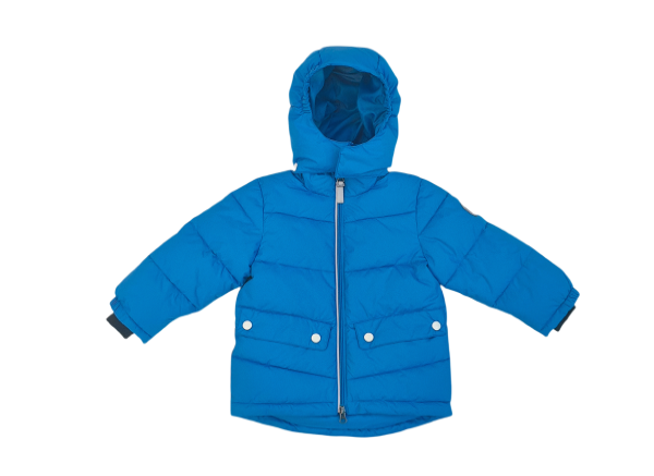 Down or polyester filled garments