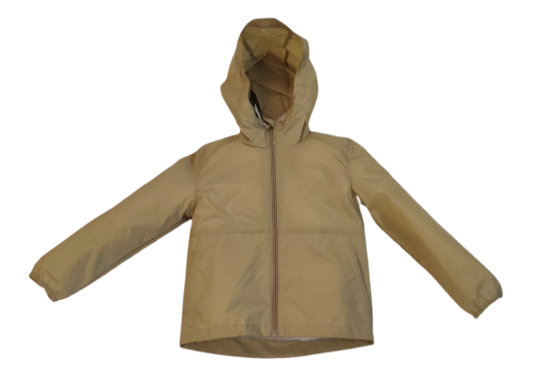 All seasons casual wear