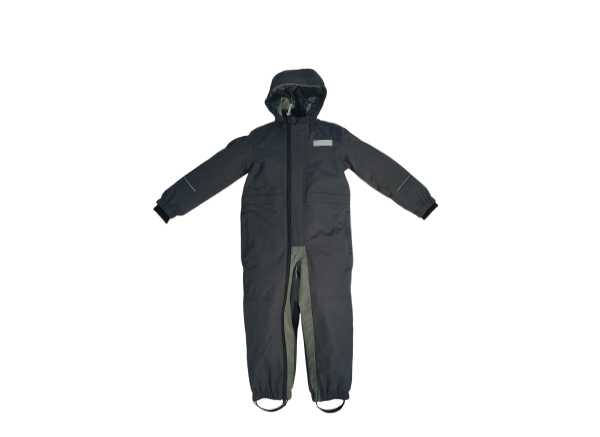 All seasons casual wear