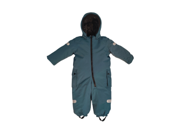 All seasons casual wear