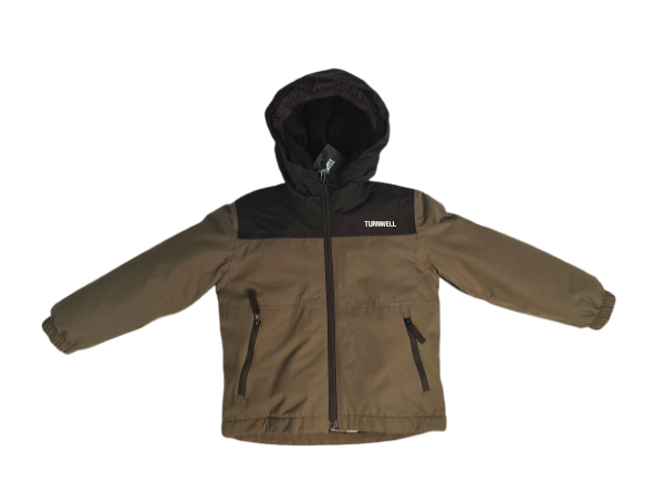 All seasons casual wear